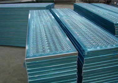 Chine Non perforée la plaque de métal de dérapage pour la plate-forme, escaliers de plat de plancher en métal glissent résistant fournisseur