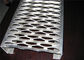 Planches de plaque métallique de poignée de contrefiche de sécurité de bandes de roulement d'escalier anti de dérapage en aluminium et en acier fournisseur